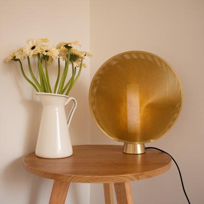 China Modern Interior Design Lamp Black Textile Cable Living Room Bedroom Table Lamp Round Shape PVC Desk Lamp for sale