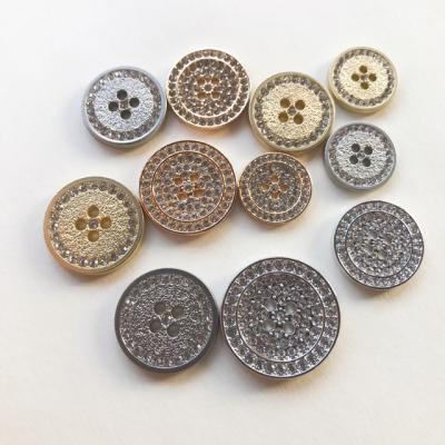 China Viable Wholesale High Quality Fashion Plated Gold And Silver Metal Diamond Buttons For Garment for sale