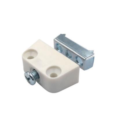 China Modern Wholesale Special Outdoor Multi-staple Furniture Connector Firm Connector for sale