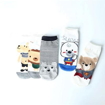 China Cute Cartoon Viable Pure Cotton Cat Women Novelty Fashion Novelty Fashion Low Cut Socks for sale