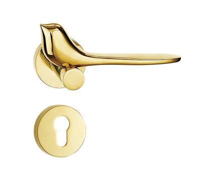 China Modern good quality modern fashion door handle zinc alloy material gold aristocratic and window door handle style household door handle for sale