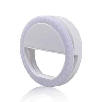 China Portable Instant Selfie LED Light Ring Light Luminous Fill Ring Clip Mmobile Phone Tablet Wholesale Price Selfie Lamp Mobile Phone Lens for sale