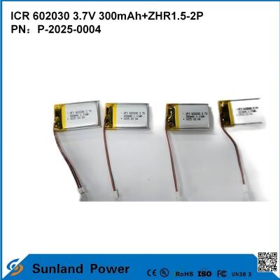 Chine 602030 3.7V 300mAh+ZHR1.5-2P batterie de conception ultra-mince Compatibilité flexible Idéal pour divers petits appareils intelligents, tels que les écouteurs Bluetooth, les appareils portables et les équipements médicaux portables. à vendre