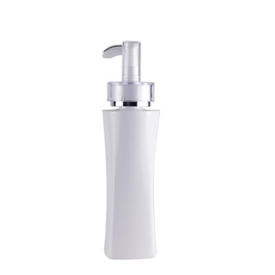 China White 220ml PET Cosmetic Bottle With Albion Pump For Cosmetic for sale