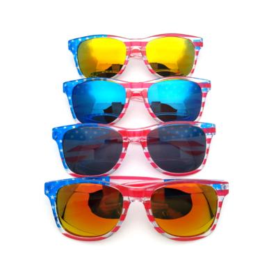 China Fashion Sunglasses Wholesale Patriotic Clear Glasses Custom American Flag Sunglasses Frame Logo for 4th of July Independence Day for sale