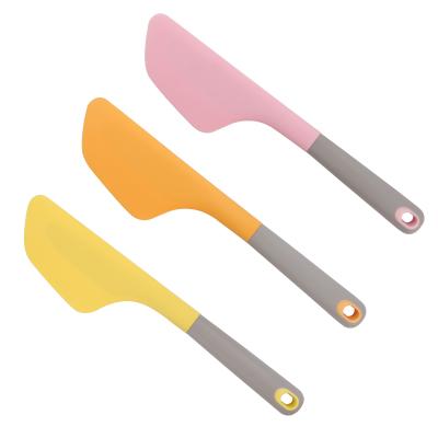 China Best Large Kitchen Tool Durable Silicone Rubber Flat Sturdy Scrapers Set For Cooking for sale