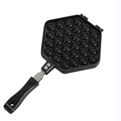 China Viable Maker Made Pan Baking Machine Mold Black Portable Nonstick Egg Waffle Mold for sale