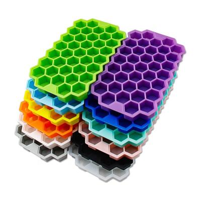 China Food Grade Silicone Rubber Ice Tray Easy Remove Ice Cubes With Protective Lid Silicone Ice Lattice for sale