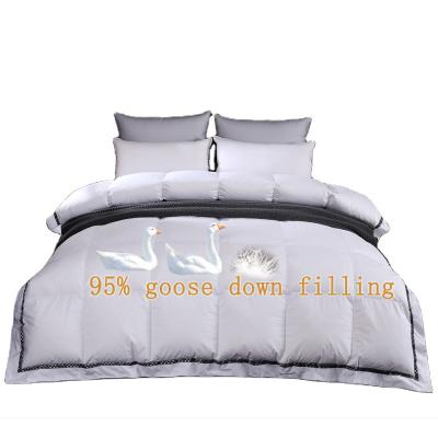 China Warm Natural Soft Duck Goose Down Feather Quilt King Size Quilt Comforter for sale