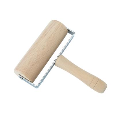 China Household Kitchen Implements Wooden Rolling Pin Baking Tools Sustainable Dough Stick Stick for sale