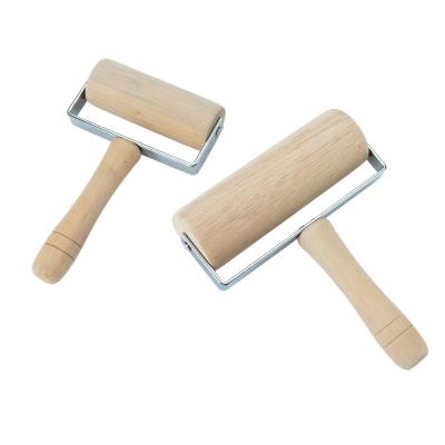 China Sustainable High Quality Kitchen Gadgets Kitchen Supplies Utensil Roller Baking Rubber Wooden Pin for sale