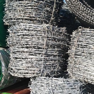 China Iron Wire In 25kg Weight Roll Galvanized Barbed Wire for sale