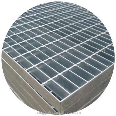 China High level of drainage and cheaper price galvanized walkway grating driveway steel gratings sheets 3 grating 23x5mm for sale