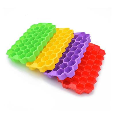 China Kamus Eco-Friendly Professional Production Kitchen Eco-Friendly Colorful Wholesale Honeycomb Ice Tray for sale