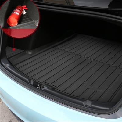 China Bling Bling Crystal Odorless Rubber Strip Trunk Mats Cargo Liner Carpets Car Floor Mats Trunk Pad For Tesla Model 3 Y for sale