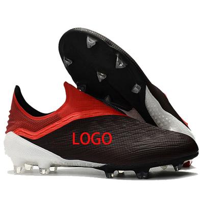 China Fashion Rubber Mens Soccer Shoes Youth Student Foot Boots Sports Football Training Shoes for sale