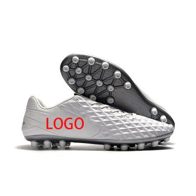 China Sports Football Soccer Shoes Rubber Non-slip Student Shoes Mens Training Soccer Shoes For Men for sale