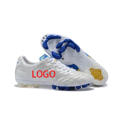 China New Custom Rubber White Mens Soccer Shoes Sports Soccer Shoes Soccer Boots Soccer Cleats For Men for sale