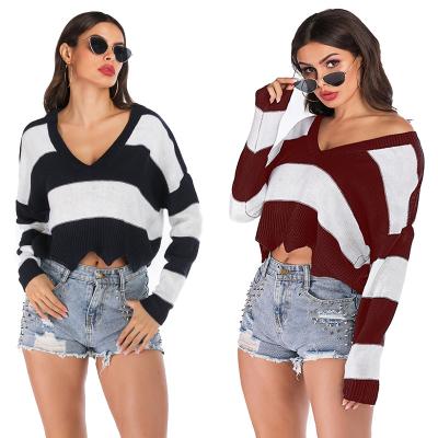 China Sleeveless Anti Shrink Wavy Crop Batwing V-Neck Color Block Over Waist Sweater Women Stripe Designer Fall Sweater for sale