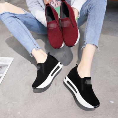 China Winter czm10217a lady casual shoes light female Korean shoe women's casual shoes for sale