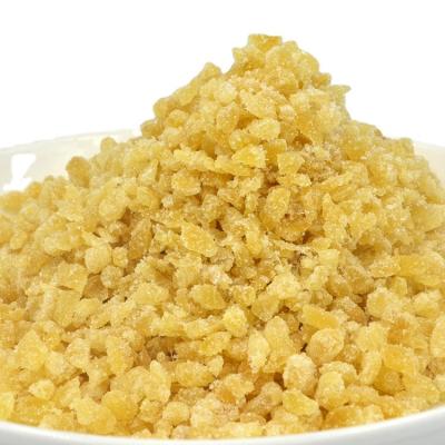 China Dried Ginger Factory Price Dried Ginger Dehydrated Crystallized Ginger Cuts Natural Sweet And Spicy 5-8mm for sale