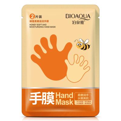 China All Best Selling Soft And Moisturizing Hand Mask Winter Soft Cover Honey Tender Hand Mask for sale