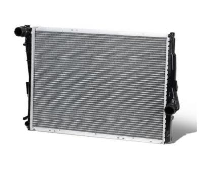 China CAT Welded Custom Performance Aluminum Radiator Suitable for 99-09 BMW 3-Series/Z4 AT/MT 3 Coupe (E46) for sale