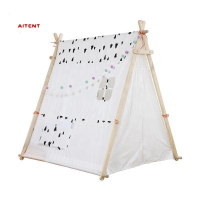 China Indoor Sports Toy Square Top White Canvas Game House Indian Teepee Kids Tent For Child for sale