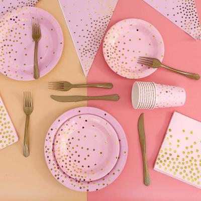 China 2023 Gold Polka Punkte auf rosa Hintergrund Einwegpapier Dinnerware Sets für Bachelorette Party zu verkaufen