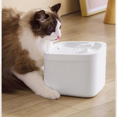 China Cat Water Fountain Pet Drinking Fountain Smart Water Dispenser 3L Circulatie Filter Te koop