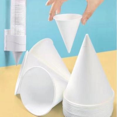 China PE Filmed Disposable Paper Cone Cup Perfect for Airport Hotel and Super Market Needs for sale