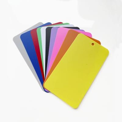 Chine Étiquettes en plastique PVC Étiquette vierge Rectangle Étiquette de sécurité en plastique colorée à vendre