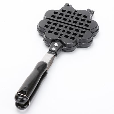 China Hotel Suppliers Commercial Non Stick Double Flip Egg Waffle Maker Chinese Waffle Cone Maker Advertising Message for sale