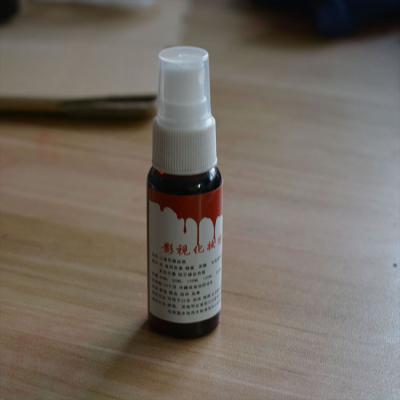 China Shaped Wholesale Halloween 30ml Face Paint Vampire Spray Makeup Blood Spray for sale