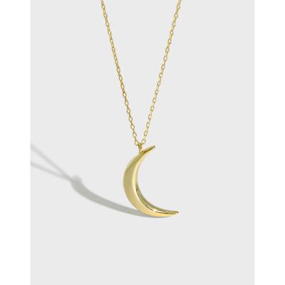 China FASHIONABLE Niche Moon 925 Sterling Silver Necklace Female Clavicle Simple Necklace for sale