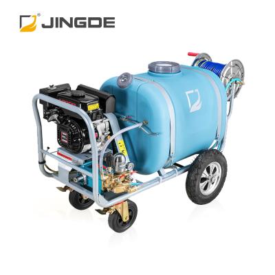 China Portable Garden Agriculture 160l Sprayers Tank Power Sprayer With Wheels for sale