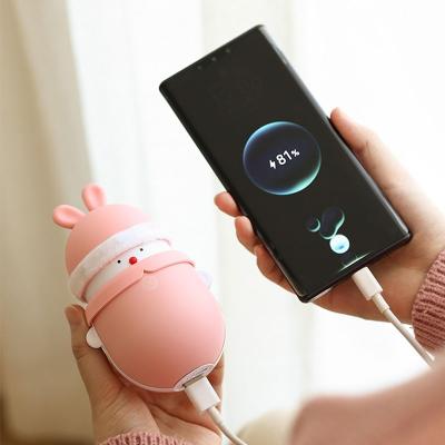 China Portable Electric Heating Hand Warmer Power Bank Electric Heater 6000mAh Rechargeable Pocket Hand Warmer for sale