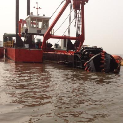 China 6000m3 Grande cortador de areia fluvial dragadora de sucção para recuperação de areia marinha à venda