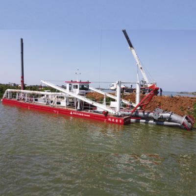 China Popular 700m3 Working Capacity Gravel River Dredger Cutter Suction Machine for sale