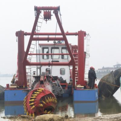 China 1000m3/h Heavy Equipment Cutter Suction Dredger Rexroth Hydraulic System for River Dredging for sale