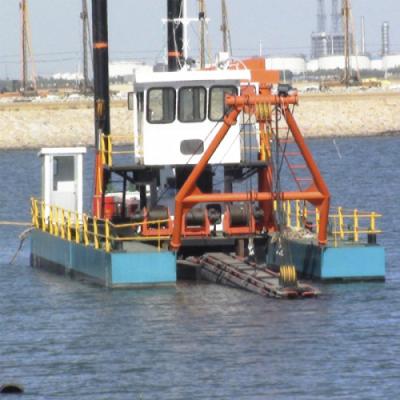 China Kleines Saugbagger mit Schneidkopf für die Reinigung von Seen, Baggerboot zu verkaufen