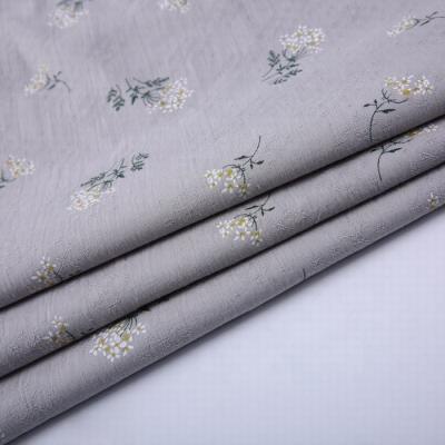 中国 New design soft touch gery italian shirt floral print textile cotton fabric for lady dress 販売のため