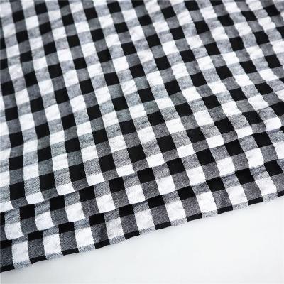 China 65% polyester 35% cotton fabric yarn dyed check fabric seersucker crinkle fabric en venta