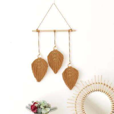 China 100% Handmade Wholesale Woven Macrame Cotton Leaf Boho Hangings For Bedroom Living Room Home Decoration for sale