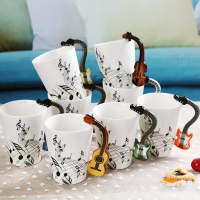 China Big Note 400ml Mug Black Electric Guitar Coffee Mug Music Ceramic Cup Viable Festival Mug for sale