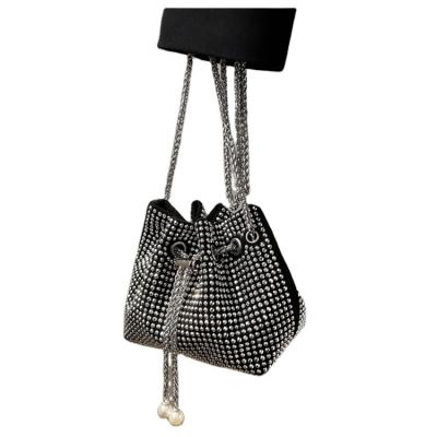 China Fashion 2022 Trending Ladies Cross Chain Shoulder Dinner Purse Small Jelly Bags Women Rhinestone Handbags for sale