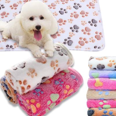 China Cute Four Seasons Fleece Cat Paw Print Pet Heating Blanket And Dog Universal Soft Fluffy Coral Mat for sale