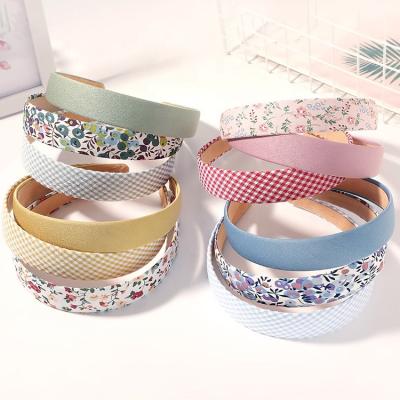 China Hair Ornaments Newest Solid Color Cloth Wrapped Lady Hair Band Retro Pastoral Style Floral Hair Circle For Girls for sale