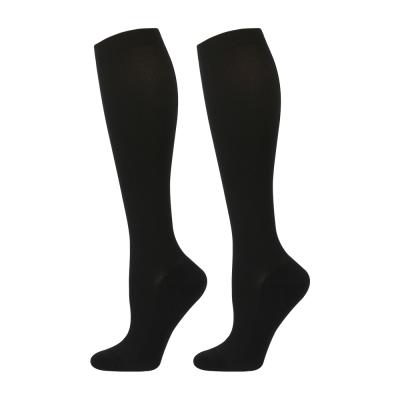 China Breathable 15% 20% Polyester Fiber Spandex Long Man And Woman Compressions Stocking Socks for sale