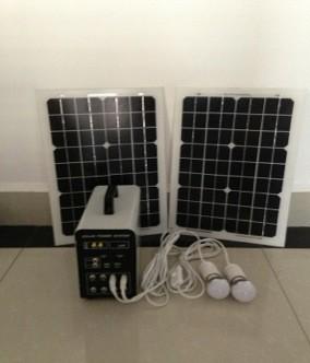 China High Safety 1200W Photovoltaic Systems with 24V Controller 25Years Warranty for sale